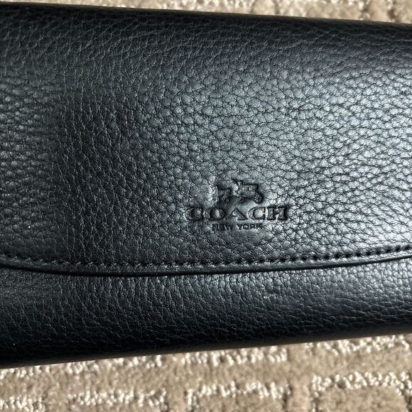 Coach Black Pebbled Leather Folder Over Wallet Pockets Checkbook Credit Card - Picture 2 of 11